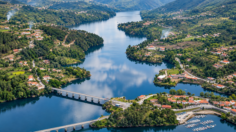 Portugal Through Food, Wine & People by Signature